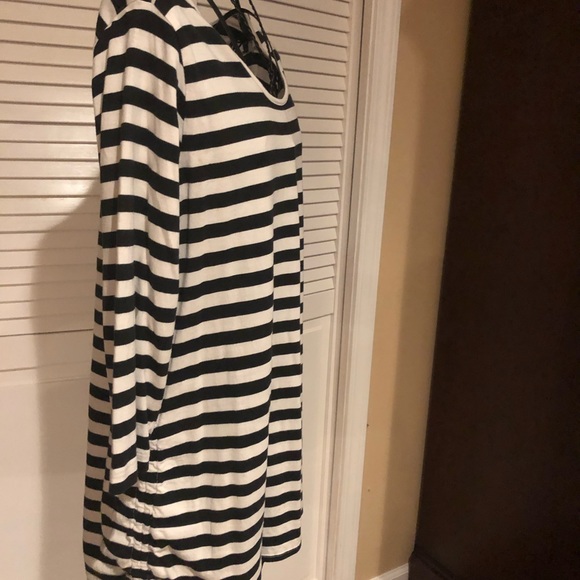 Chico’s Long Sleeve Top - Picture 2 of 2